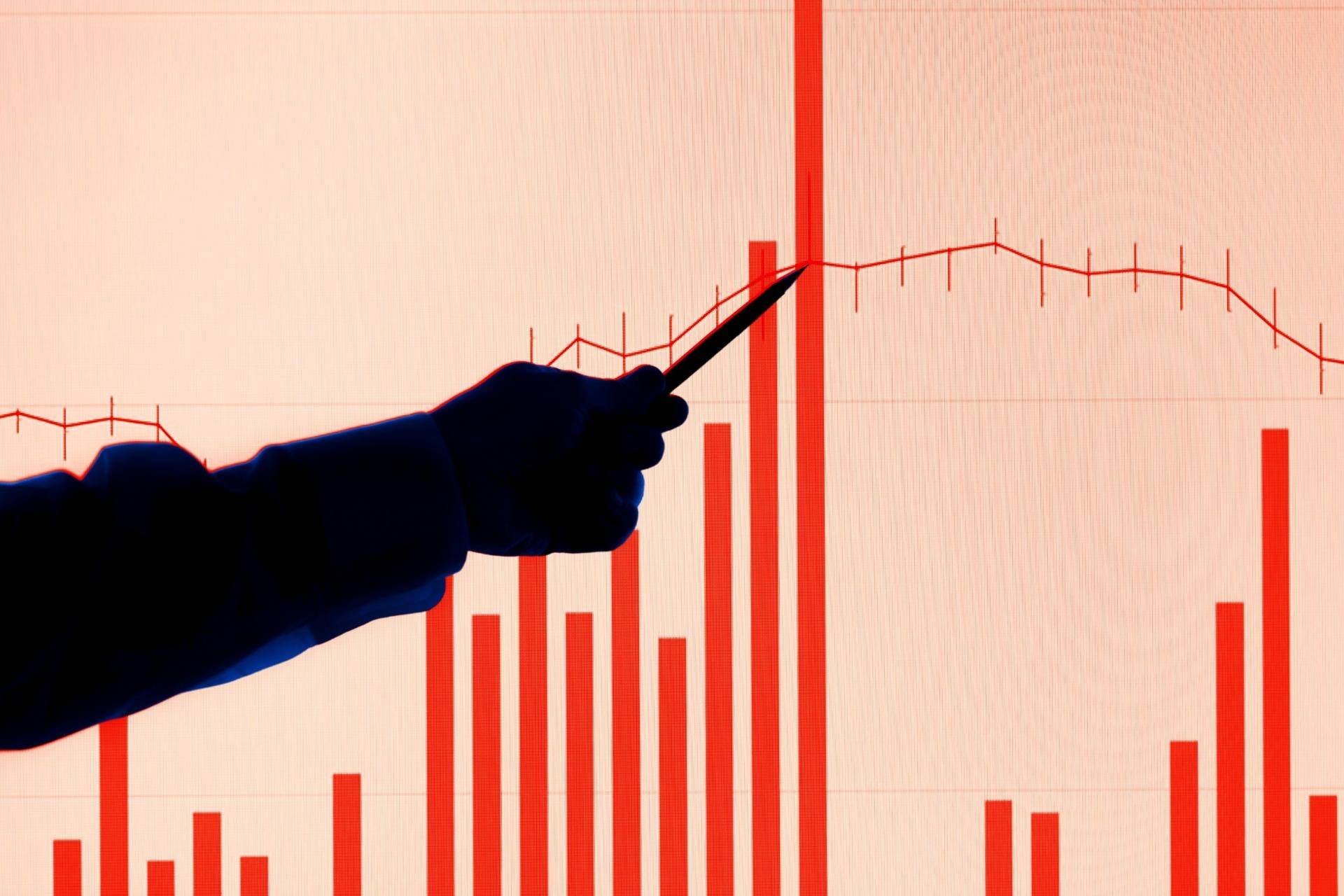 Tsunami czy mżawka? O nowej fali koronawirusa słów kilka