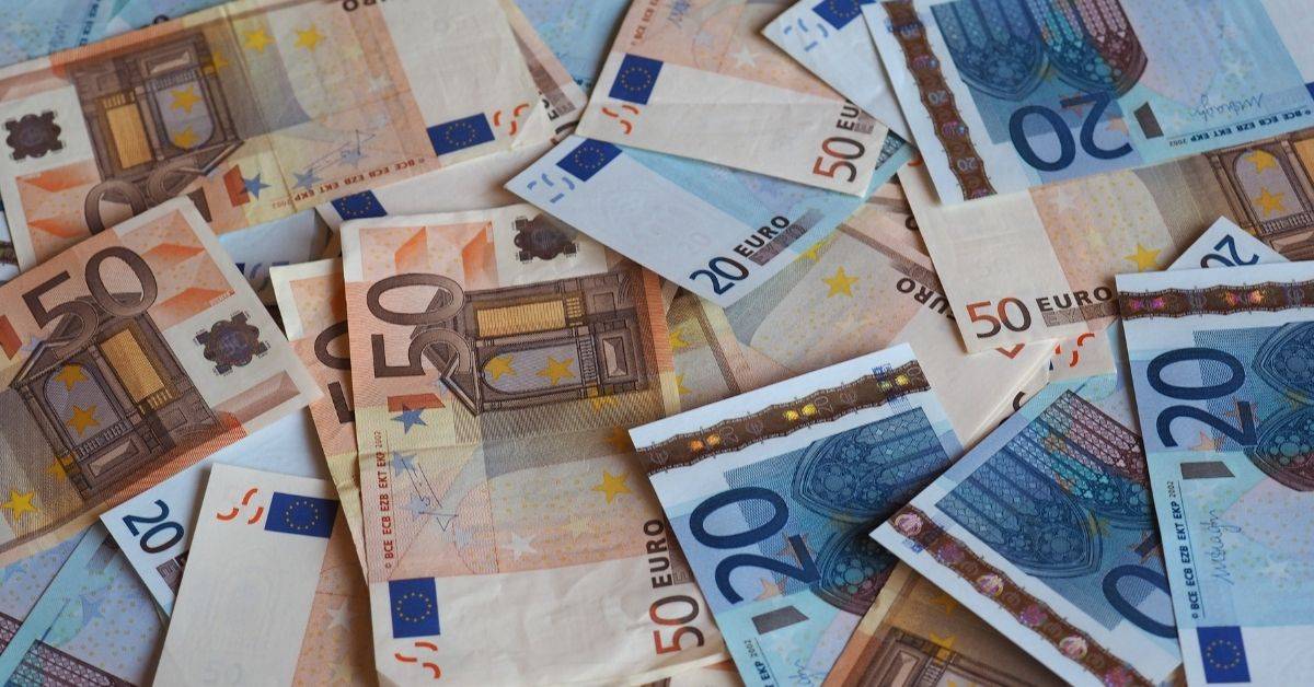 Okładki Decyzja o środkach własnych UE i Fundusz Odbudowy